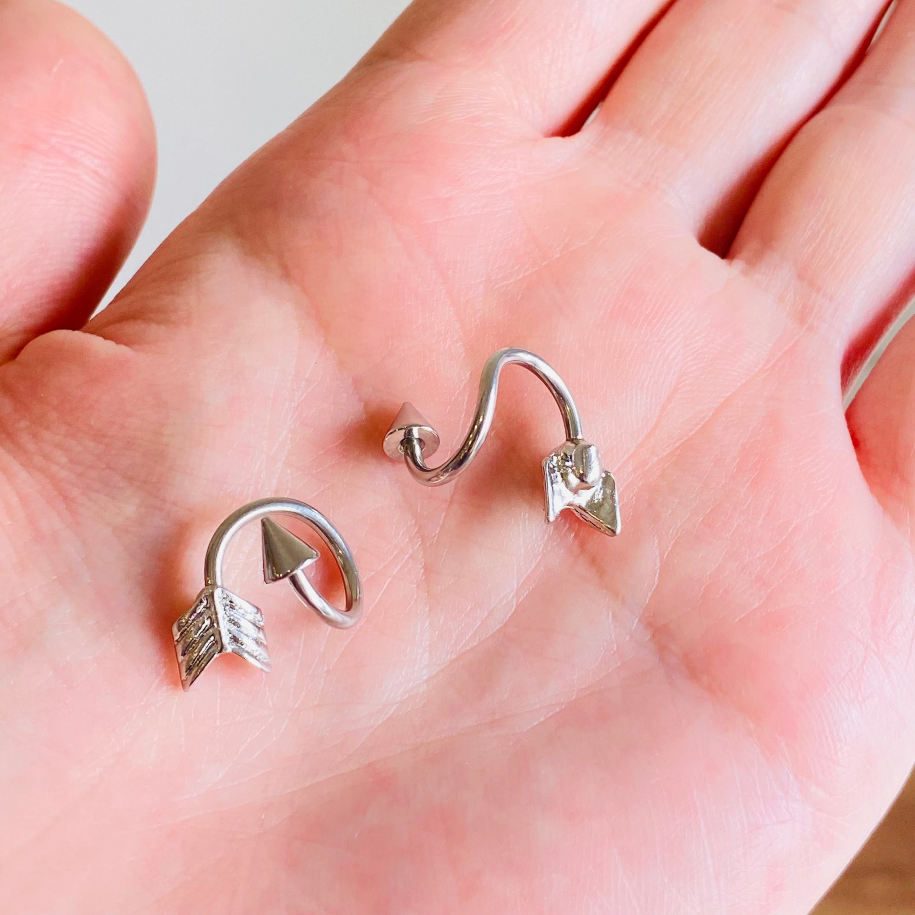 Spiral arrow cartilage on sale earring